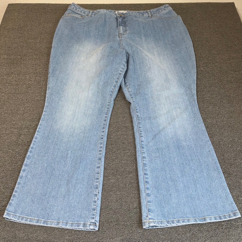 VTG Y2K Fashion Bug Women Light Wash Bootcut Jeans Stretch Denim Plus Size 24WP
